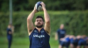 Rob Webber re-signs for Sale Sharks