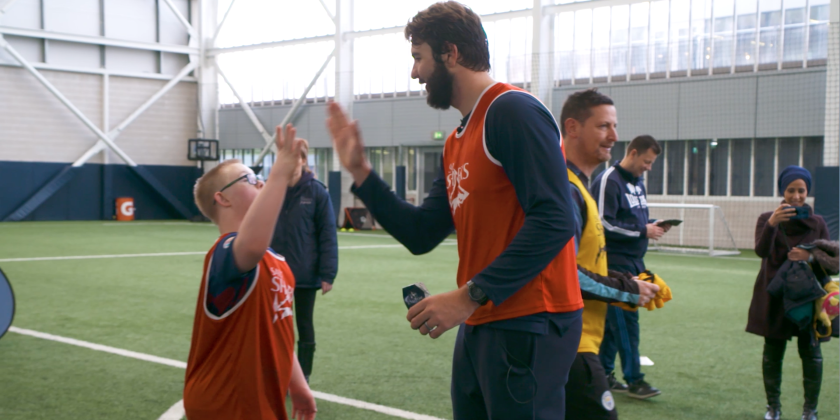 Sharks Stars Run rugby Session for Manchester Down’s Syndrome Group