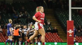 Sale Sharks Women Sign Wales Prop Molly Kelly