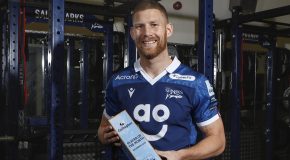 Rob du Preez named Gallagher Player of the Month
