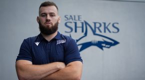 Sharks sign England and Lions hooker Cowan-Dickie