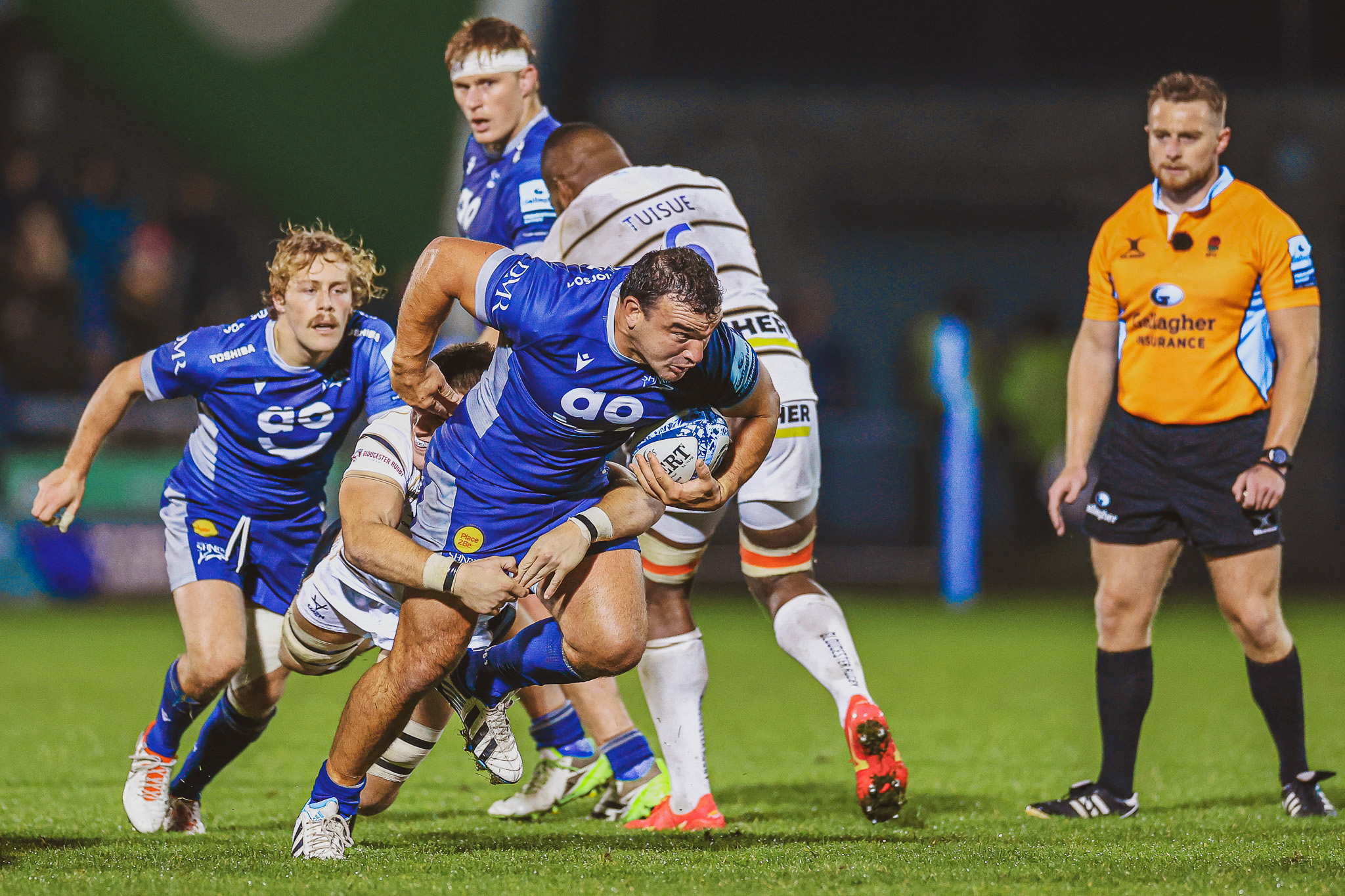 HIGHLIGHTS | Sharks topple Gloucester in Salford to go top of the table