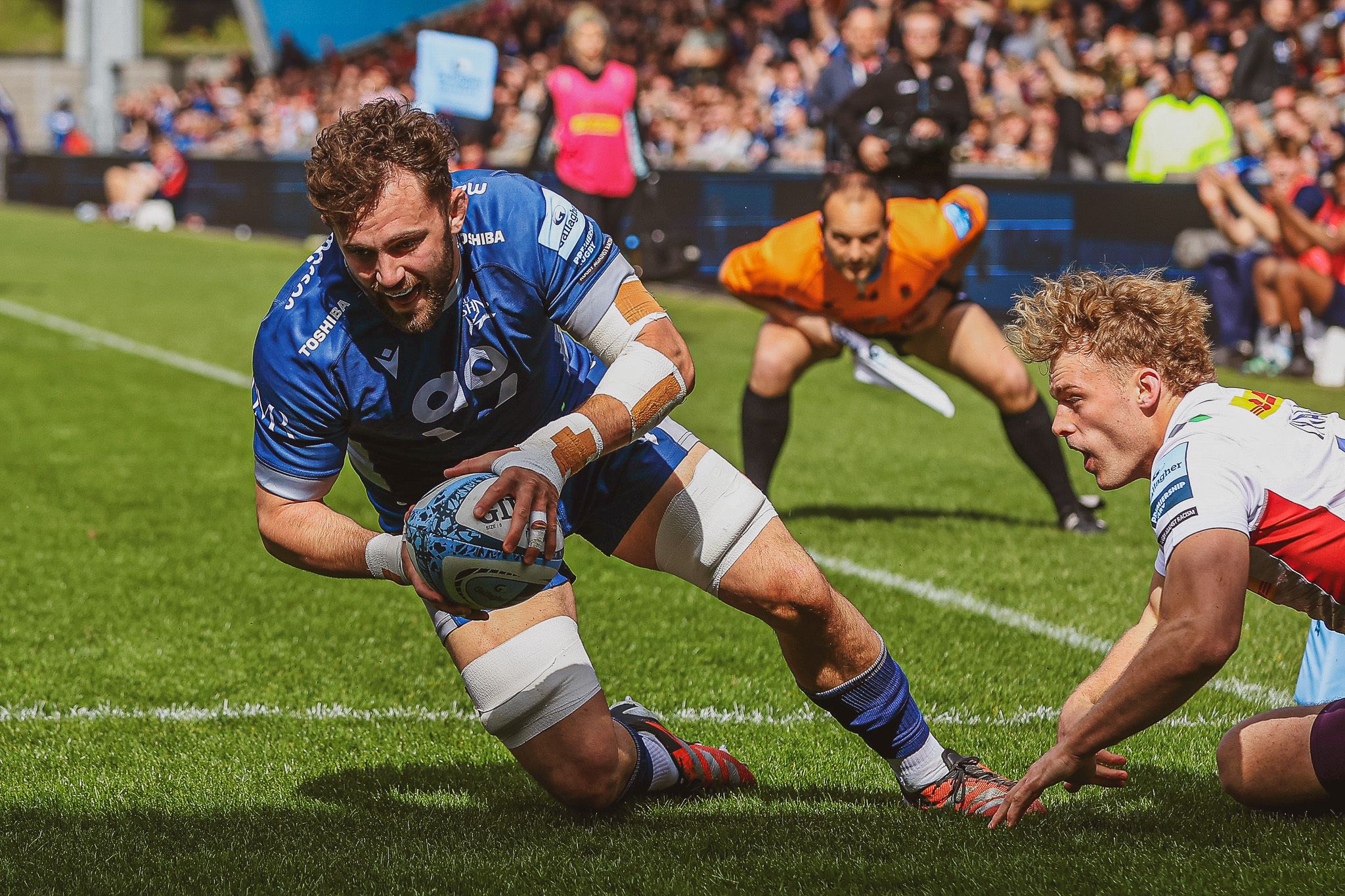 HIGHLIGHTS | Sharks keep play-off hopes alive after bonus point win over Harlequins!