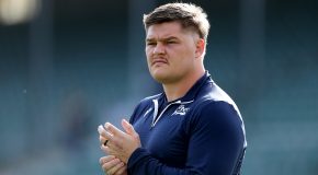 Le Roux Roets leaves Sharks with immediate effect.
