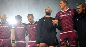 HIGHLIGHTS | Sharks beat in tricky conditions at Bath