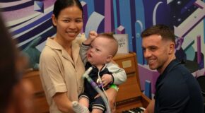 Sharks bring Christmas cheer to children’s hospital