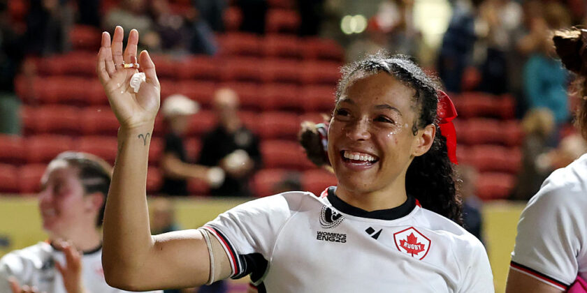 SHARKS SIGN CANADA STAR HOGAN-ROCHESTER